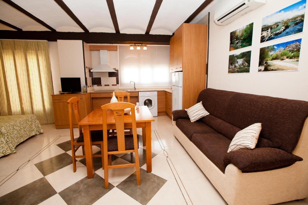 Apartahotel Al Alba Pozo Alcón Стая снимка